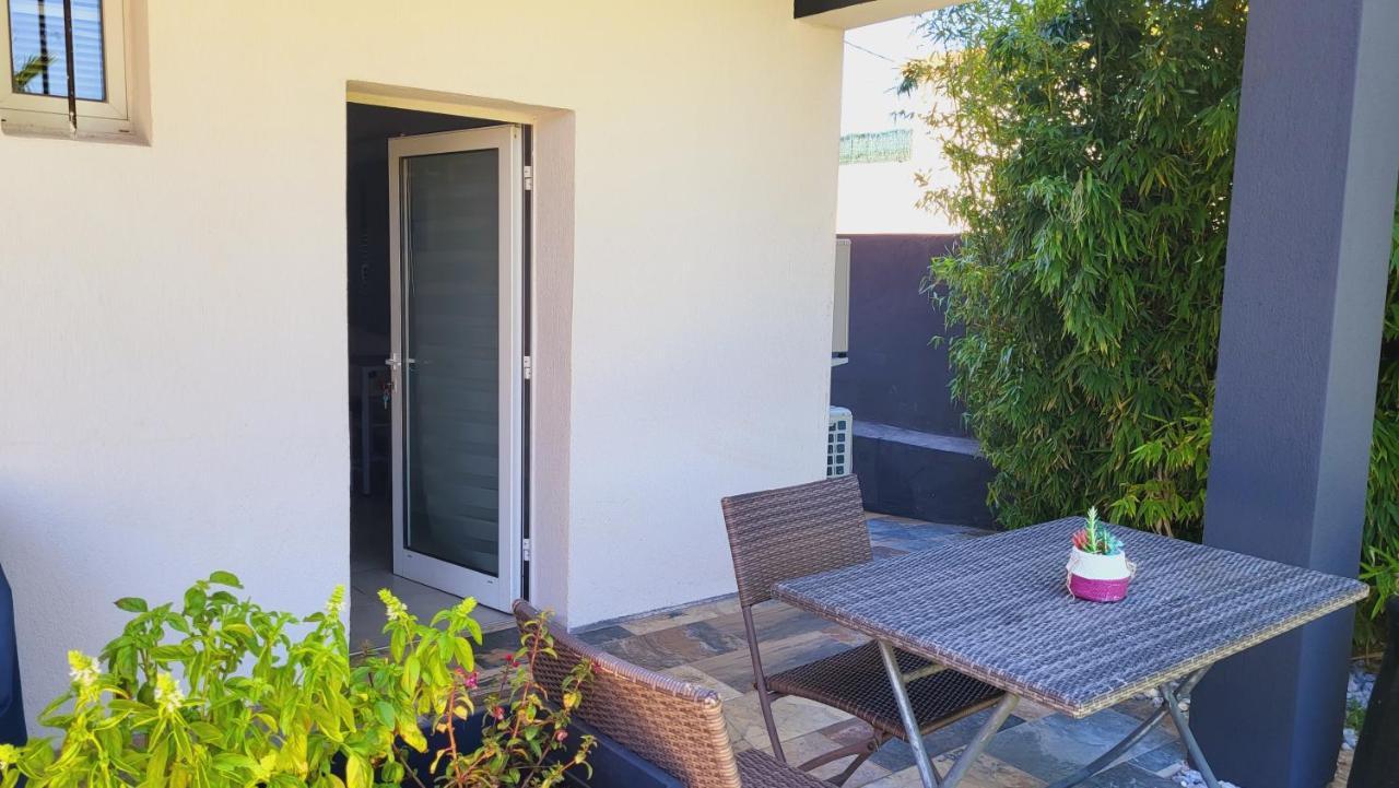 Studio Prive Attenant Villa Piscine マルセイユ エクステリア 写真
